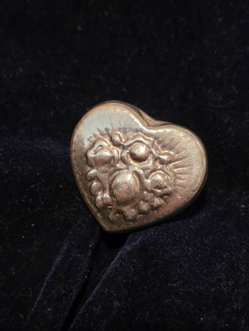 Vintage SS heart ring
